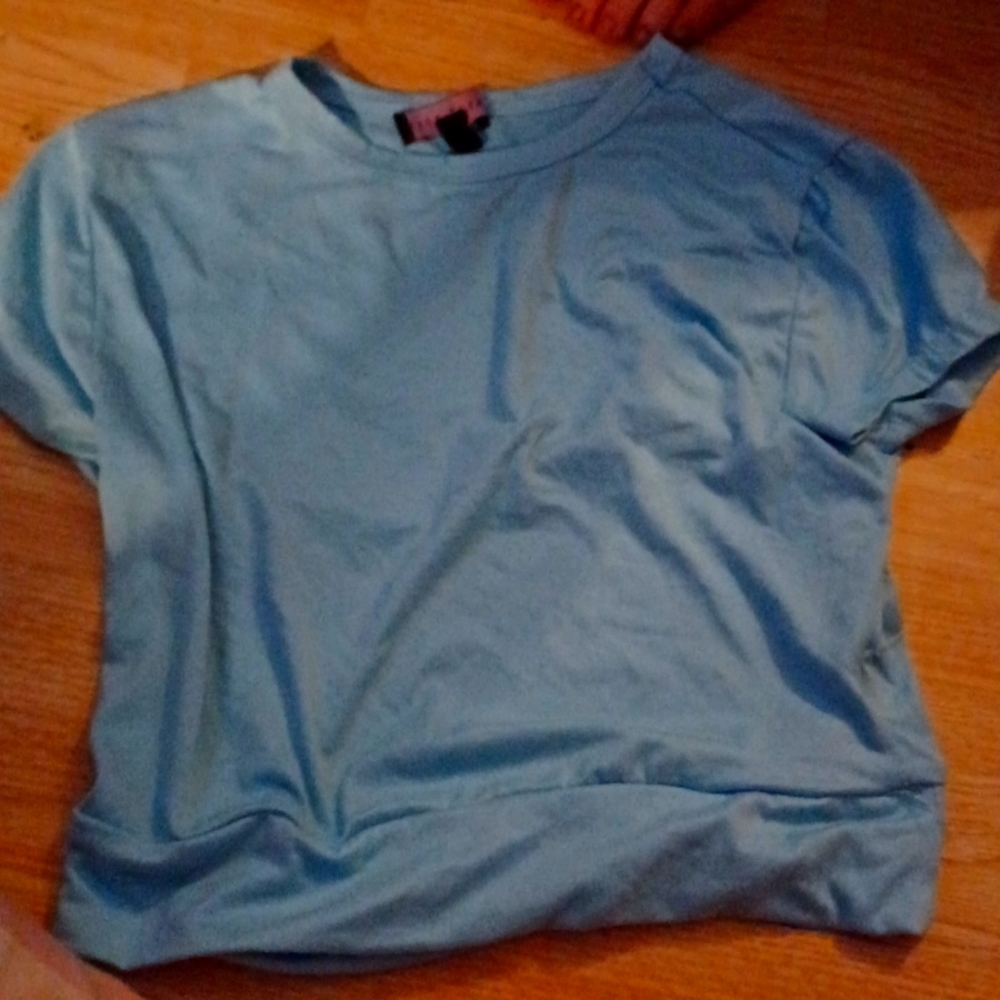 M blue